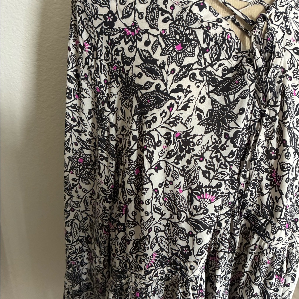 Torrid sheer tunic - Picture 4 of 7